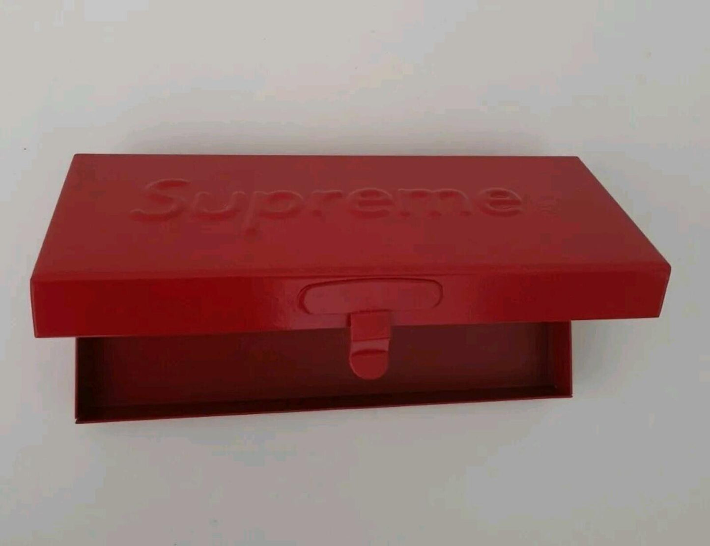SS09 Supreme small metal box red vintage grail from 2009 Very rare Accessory