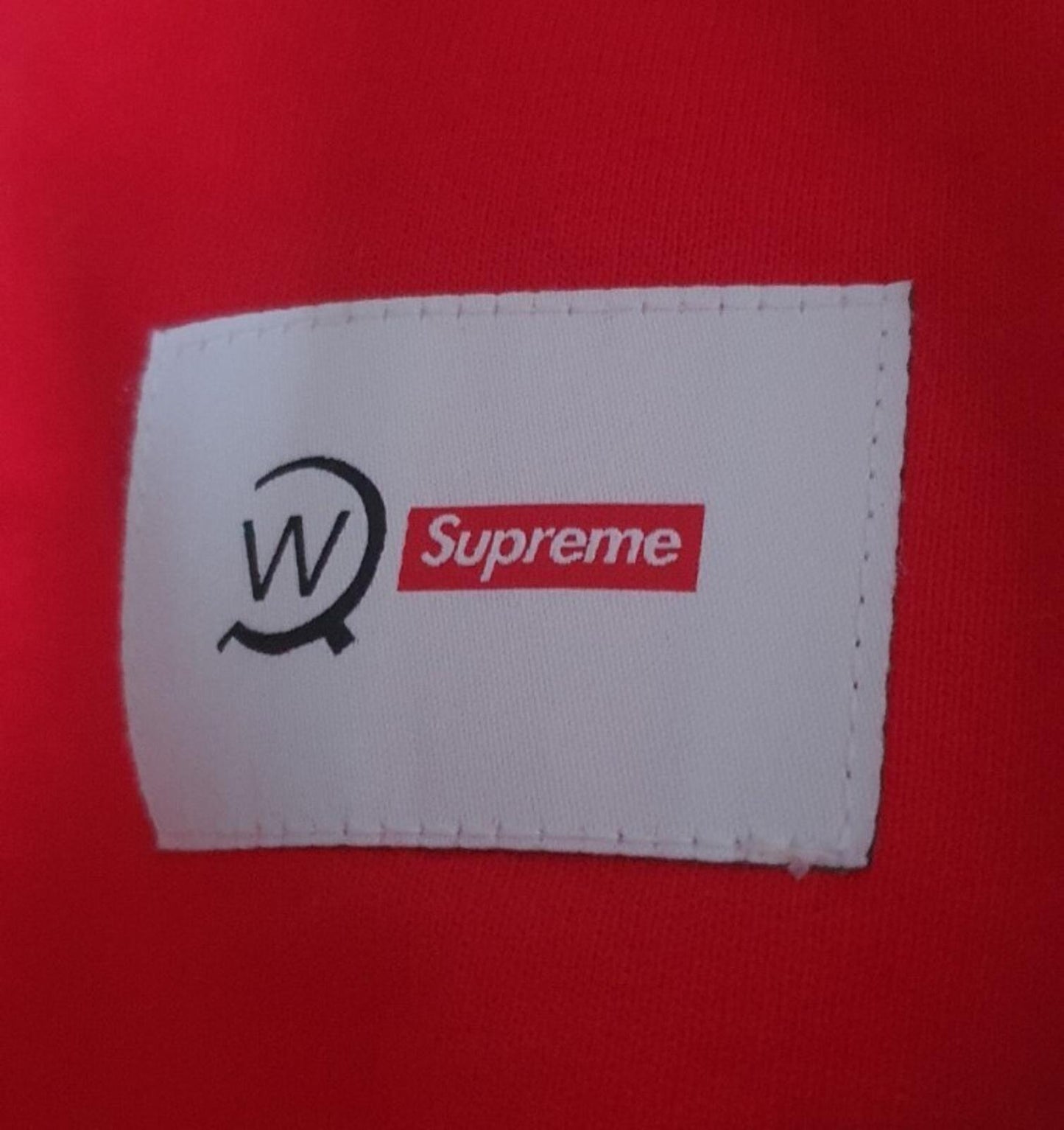 FW21 Supreme x WTAPS crewneck red Sweatshirt size M medium New With Tag Jumper