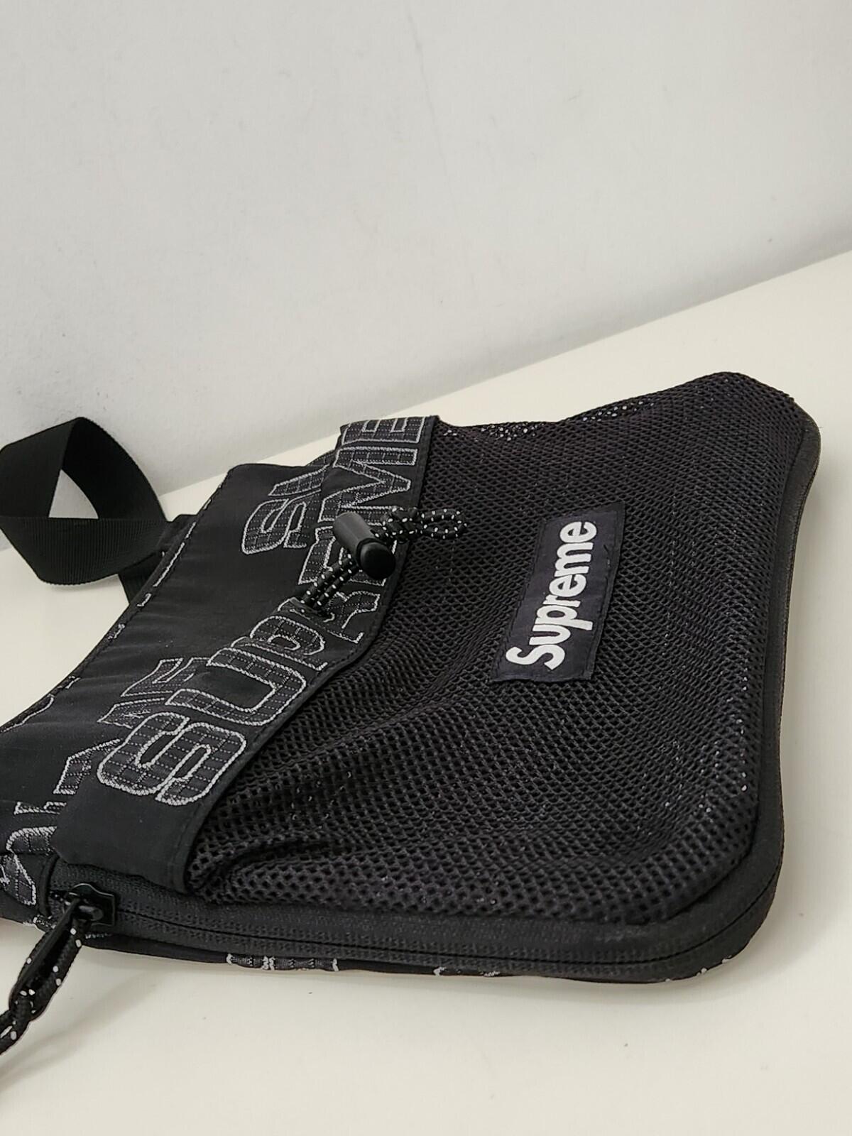 FW21 Supreme Side Bag Black