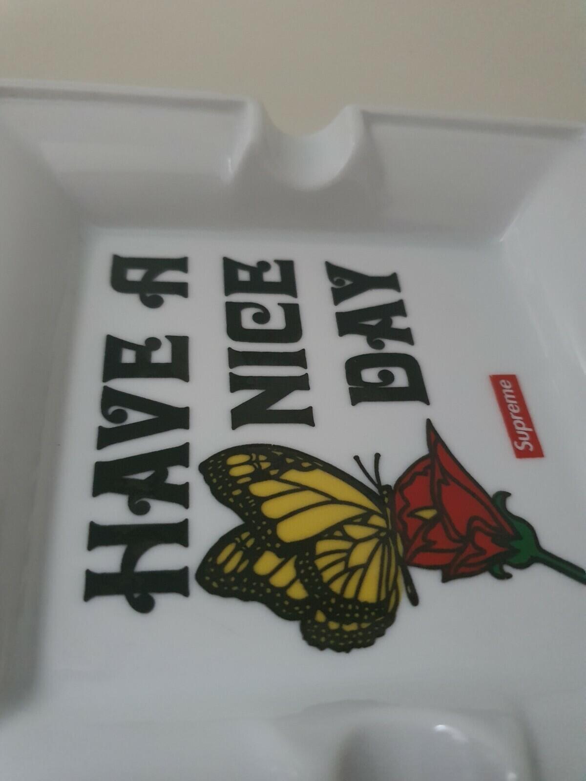 SS15 Supreme Butterfly Ashtray Ceramic Tray White