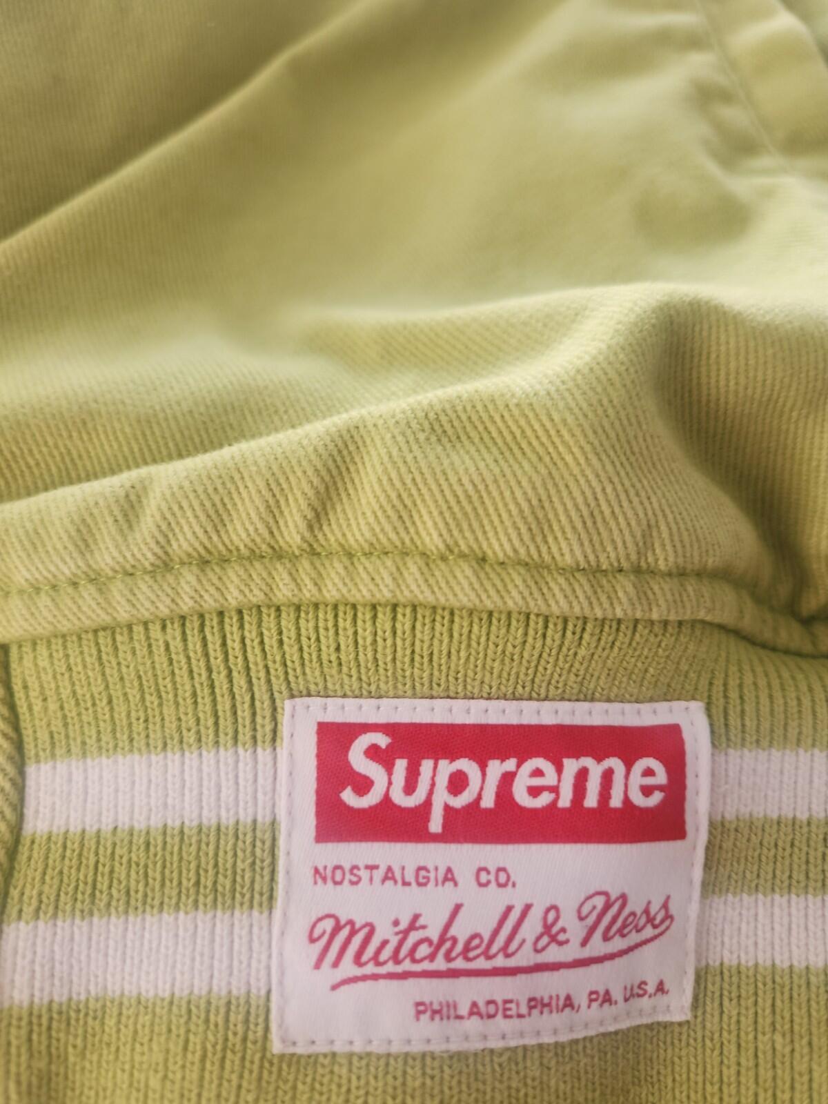 HW22 Supreme x Mitchell & Ness Doughboy Twill Varsity Jacket Grün Größe L