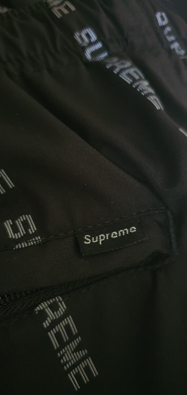 FW18 Supreme Reflective Text Track Pant Black Talla S