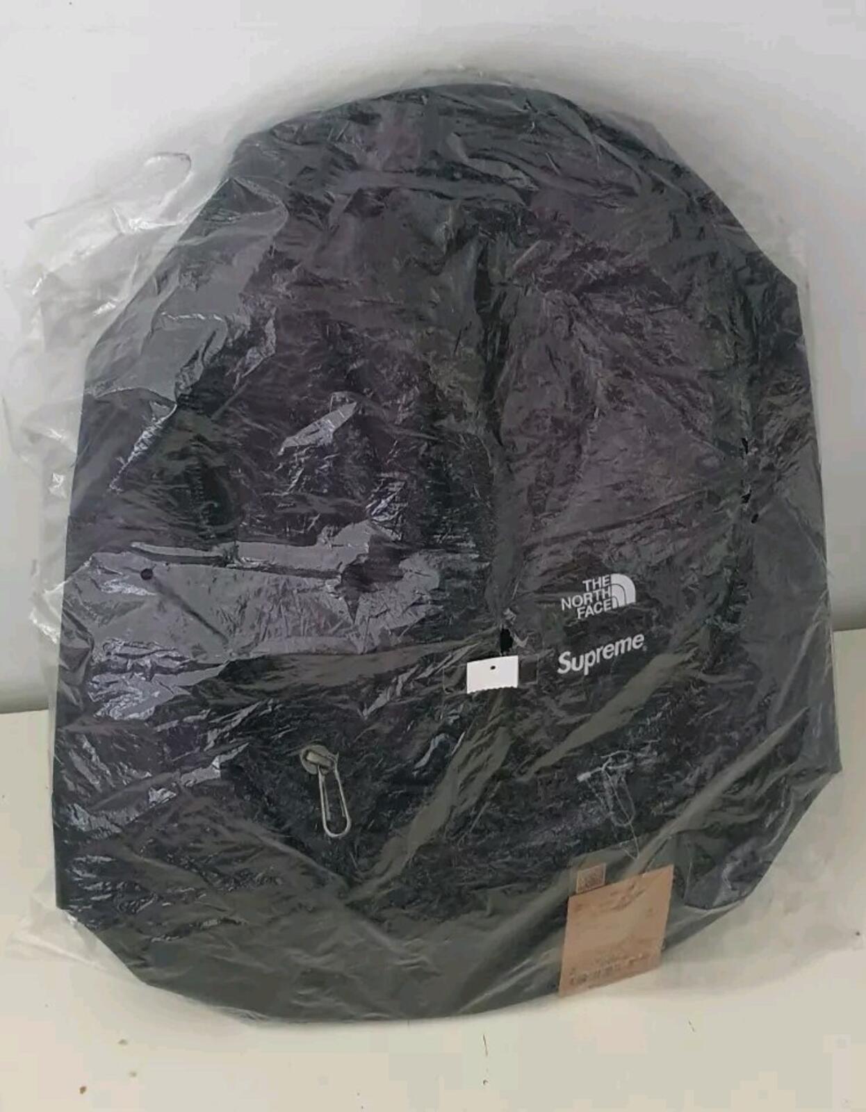 FW22 Supreme The North Face Steep Tech Backpack Water Resistant Bag Black Dragon