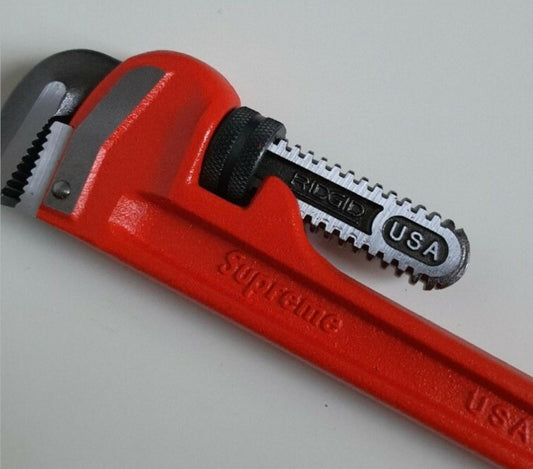 FW20 Supreme Ridgid pipe wrench red made in U.S.A Accessory