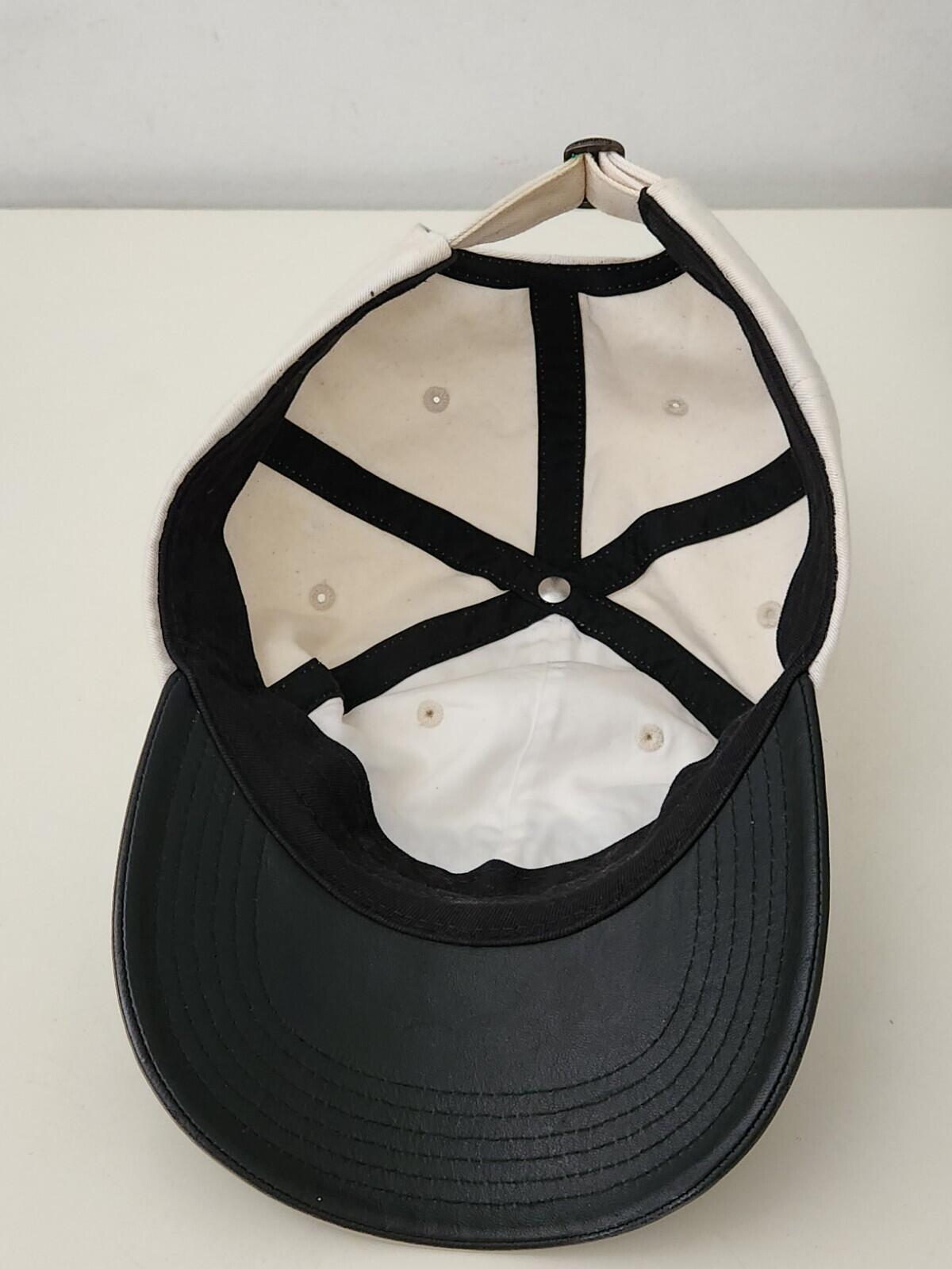 Gorra con visera de cuero de 6 paneles Supreme SS21, color blanco