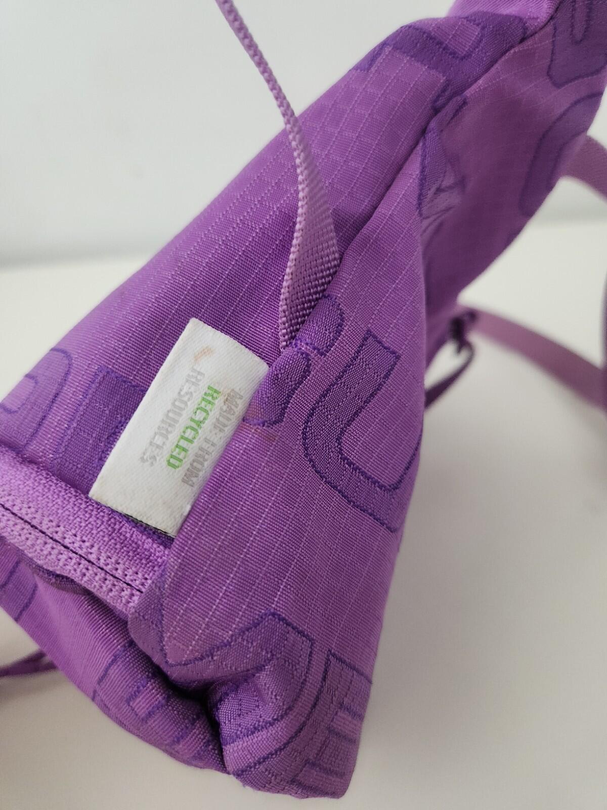 FW21 Supreme Neck Pouch Bag Lila Wasserabweisend