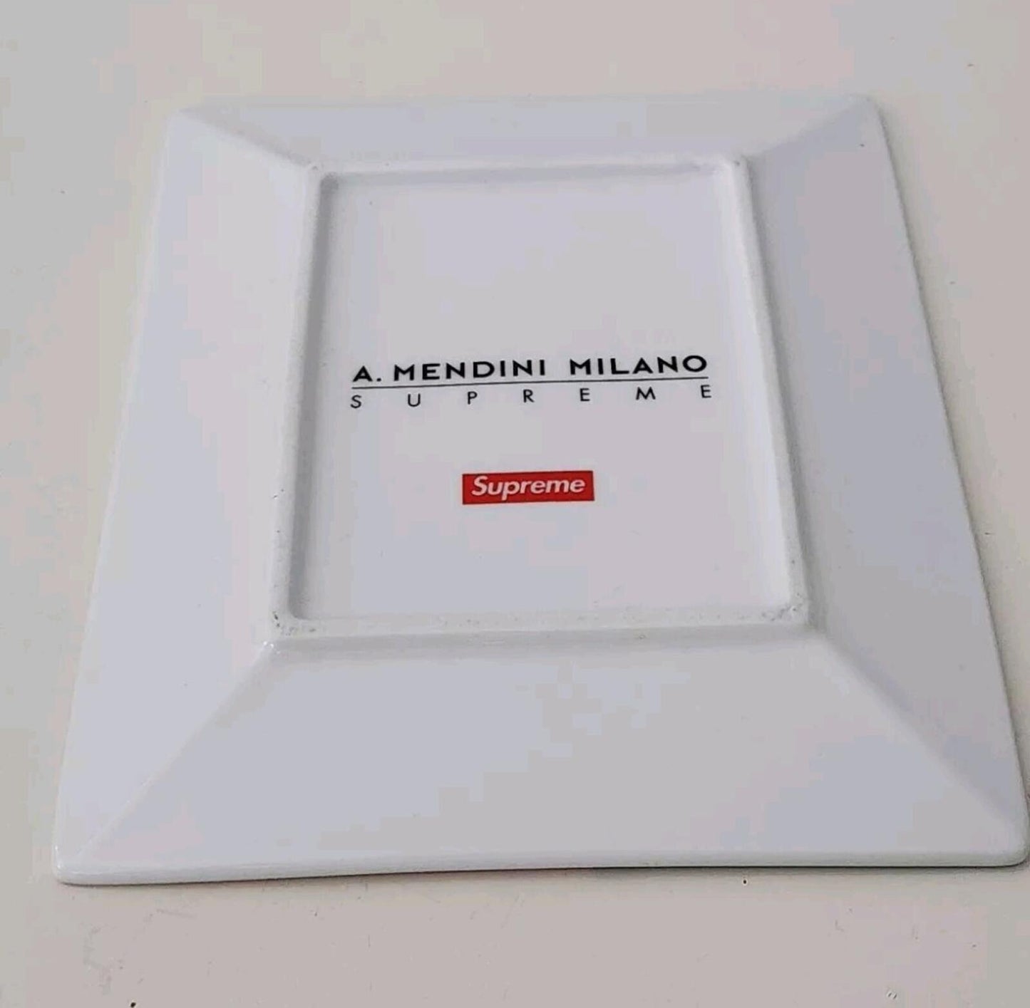 SS16 Supreme A. Mendini Milano large ashtray ceramic Multicolour tray Accessory