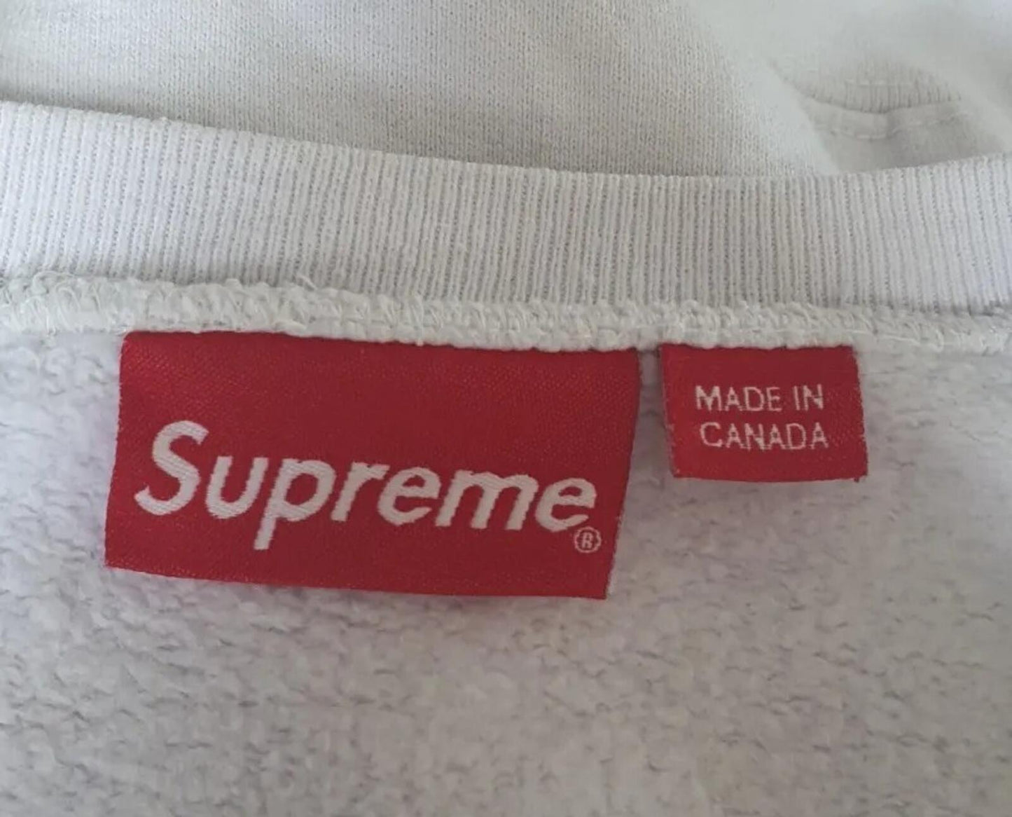 FW20 Supreme Side Logo Crewneck Weiß Größe XL