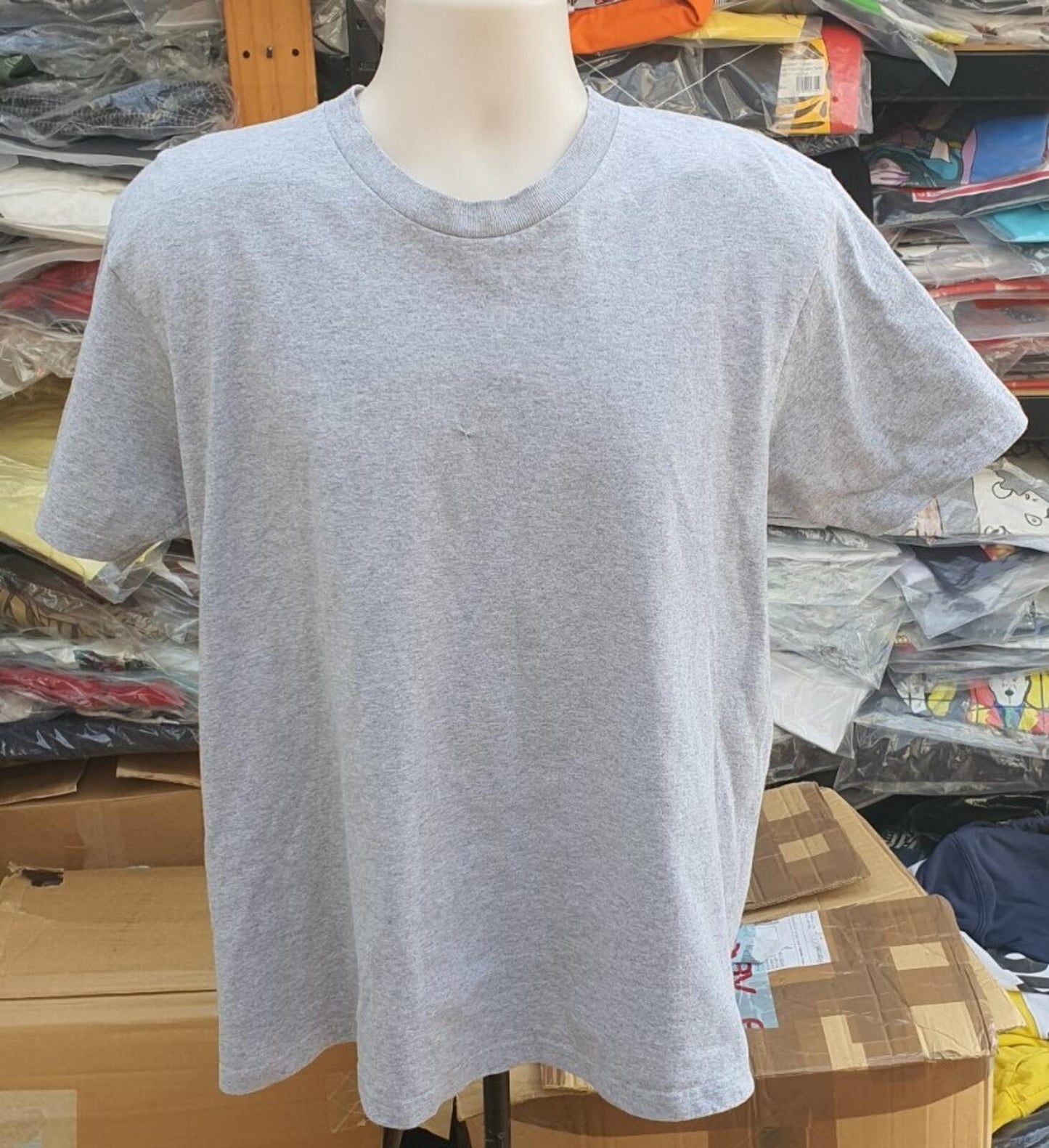 Camiseta SS19 Supreme Headline talla M gris jaspeado "Pouvoir"