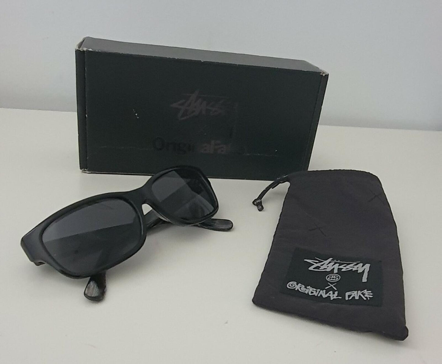 Stussy x Original Fake Kaws sunglasses vintage Very rare Glasses Accessory