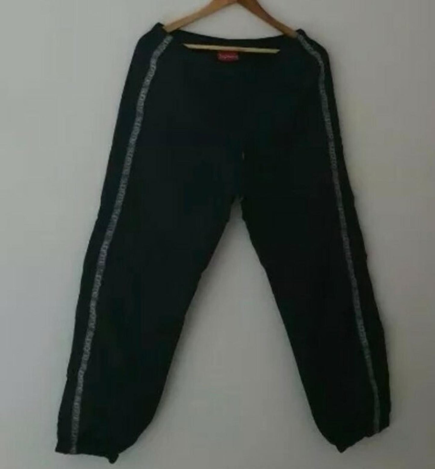 SS18 Supreme Tonal Taping nylon track pant size M medium black