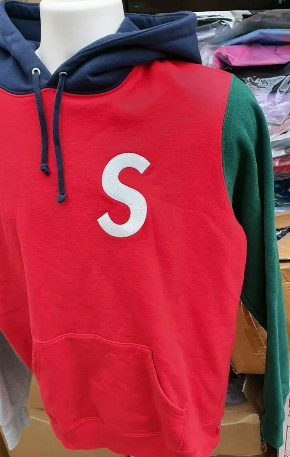 SS19 Supreme S Logo Colorblocked Hooded Sweatshirtgröße XL roter Hoodie