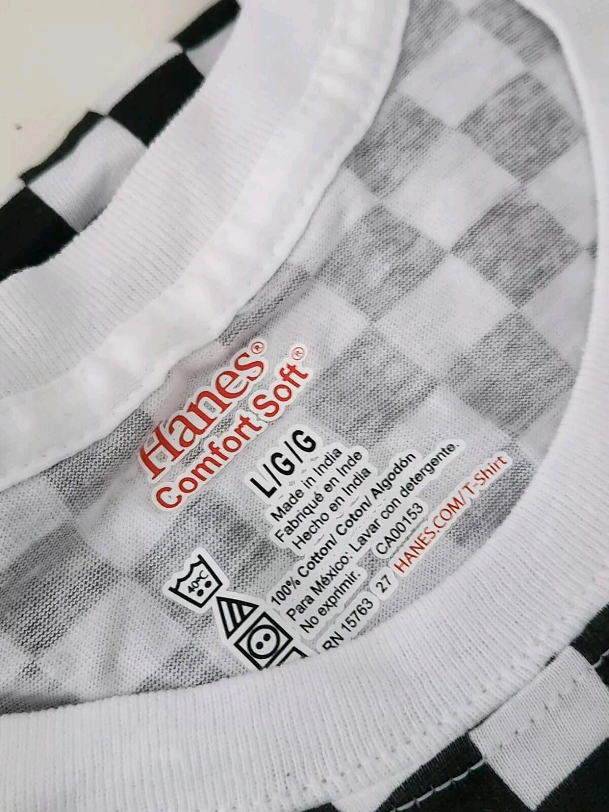SS18 Supreme Hanes Checker Tagless Tee size L