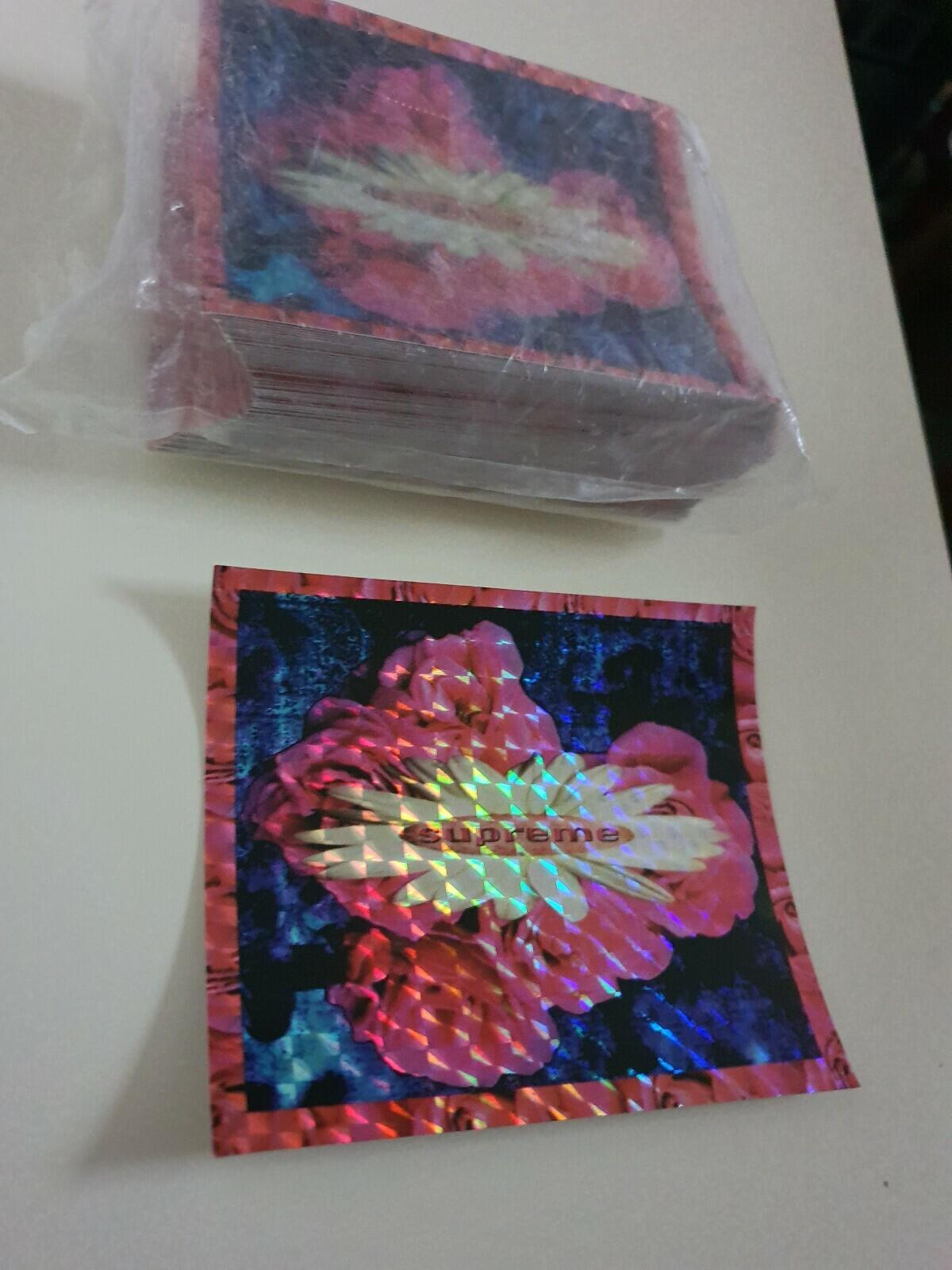 100 FW17 Supreme Bloom Stickers (1x brick)