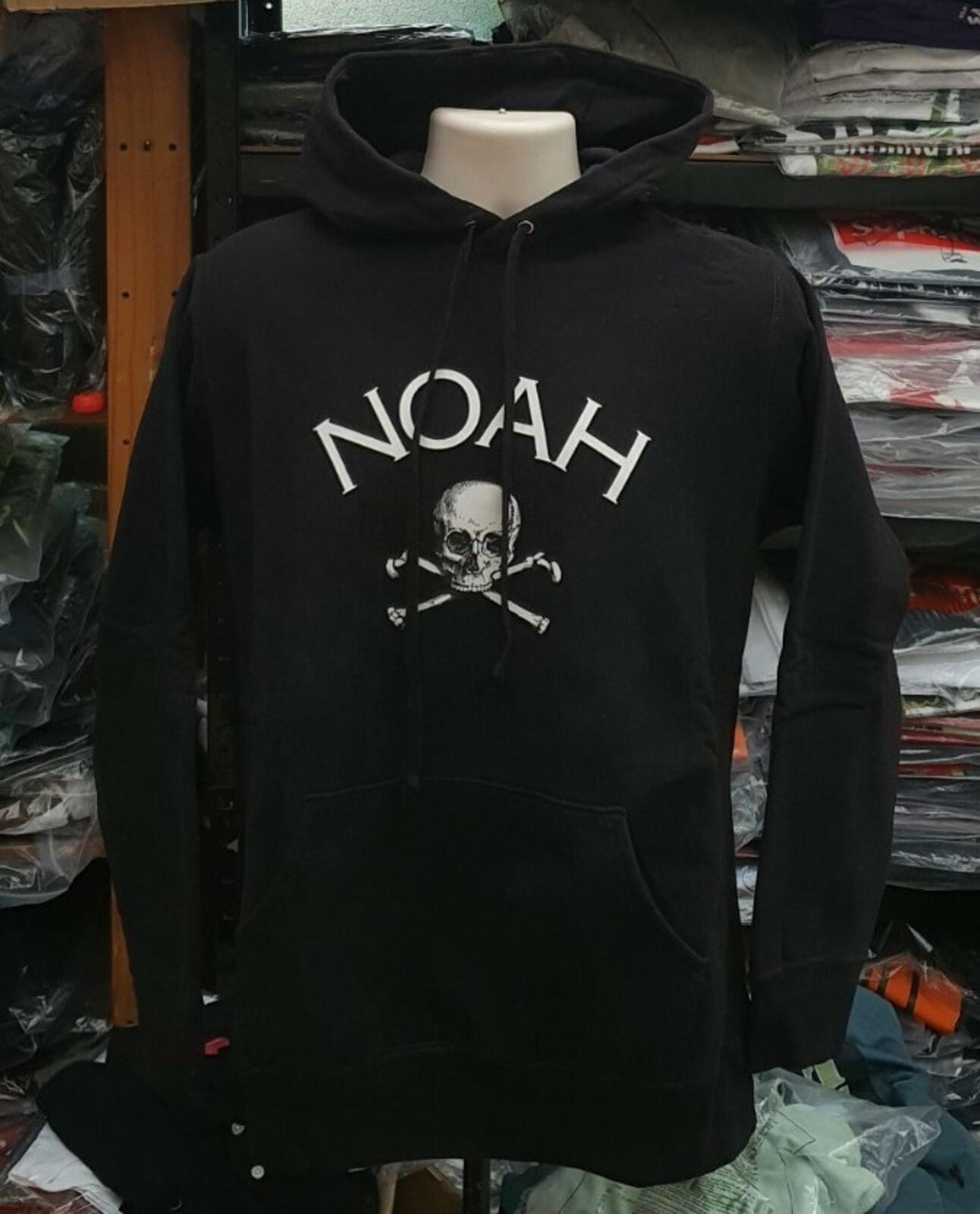 NOAH Jolly Roger black hooded sweatshirt size L large from 2015 hoodie