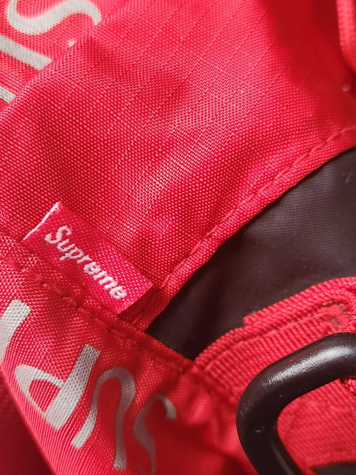 FW16 Supreme 3M Reflective Repeat Duffle Bag Red Bag