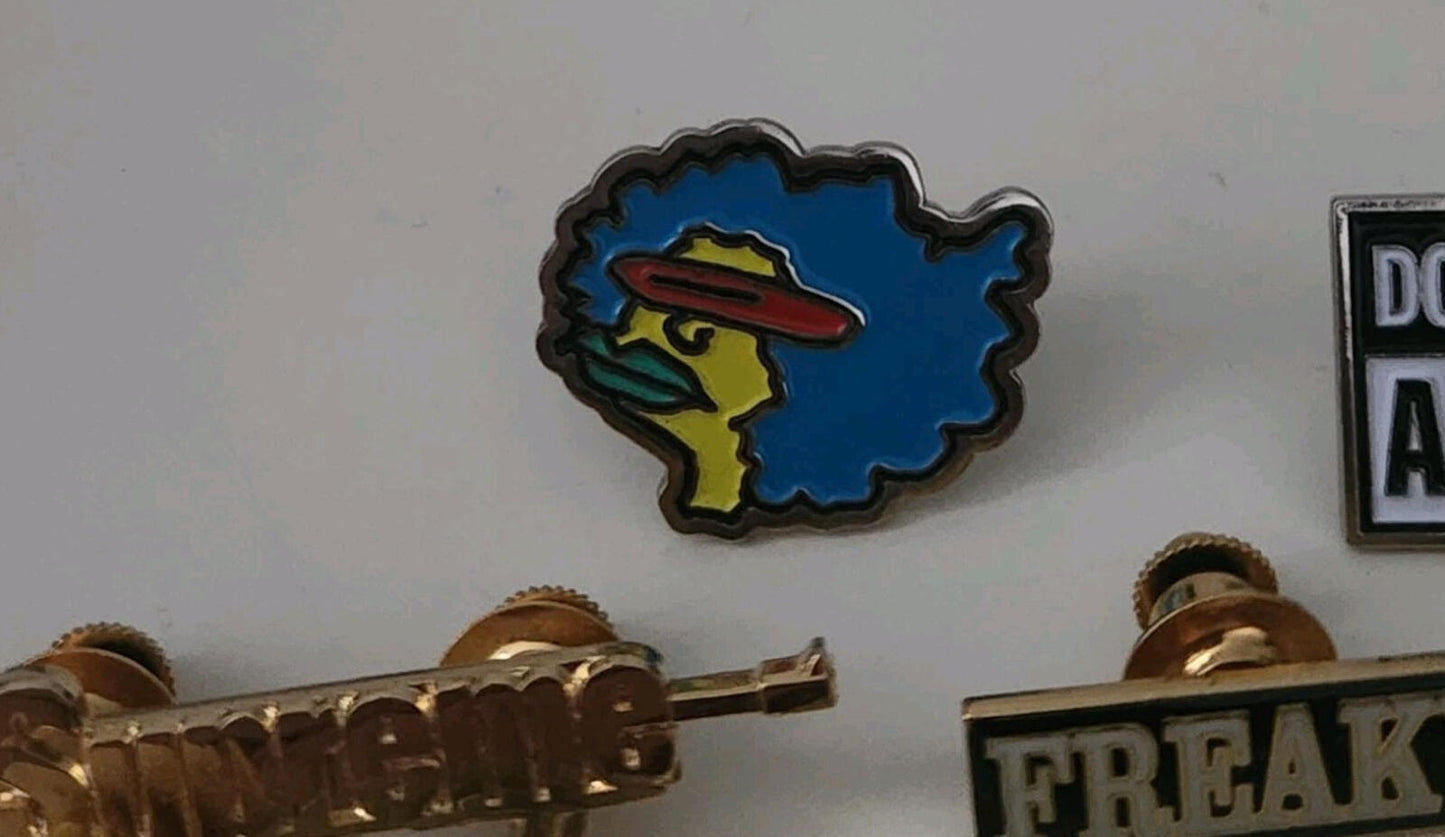 10x Supreme pins metal badges bundle Freaky Smoking Lips Gonz accessories Rare