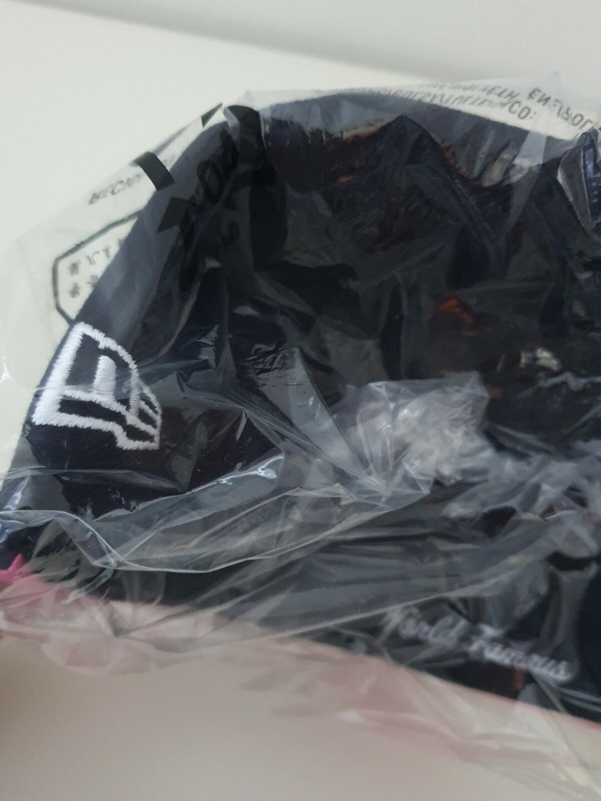 Gorra FW21 Supreme No Comp Box Logo New Era Azul Marino Talla 7 1/4