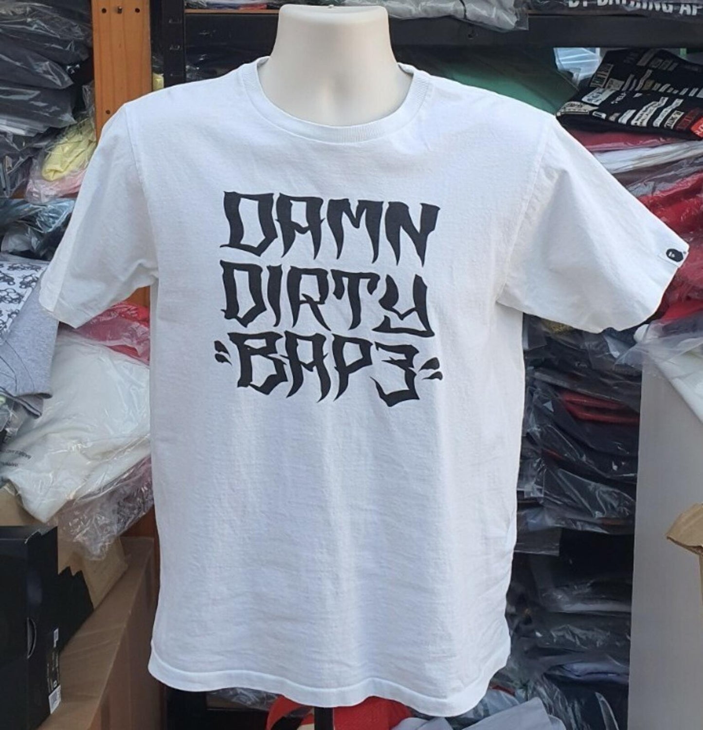 A BATHING APE x UNDEFEATED white tee size M medium T-shirt BAPE small S Rare