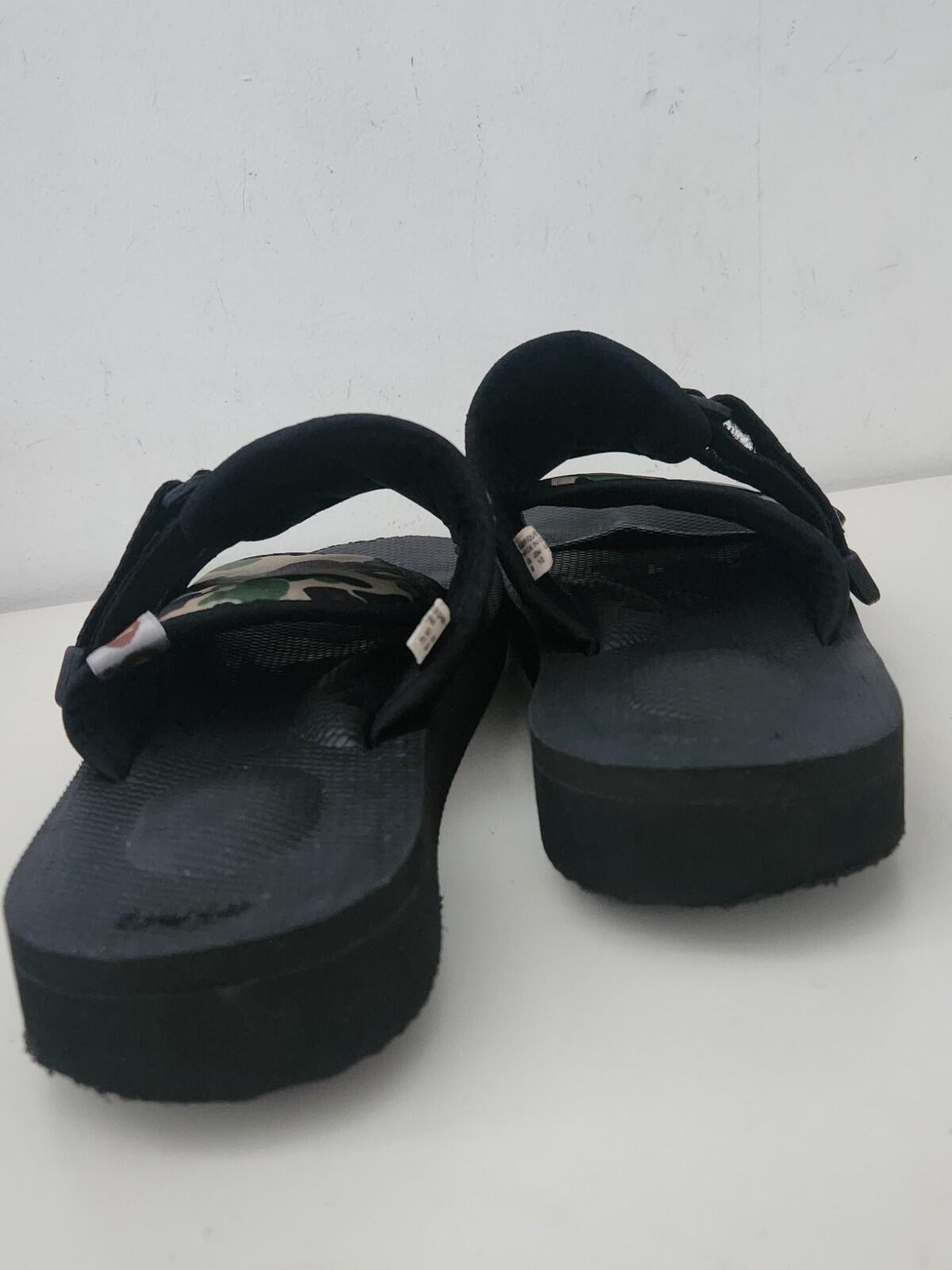 A BATHING APE Suicoke ABC Kaw-Ape £195 Schwarze Sandalen BAPE Camo Slides UK 7 US 8