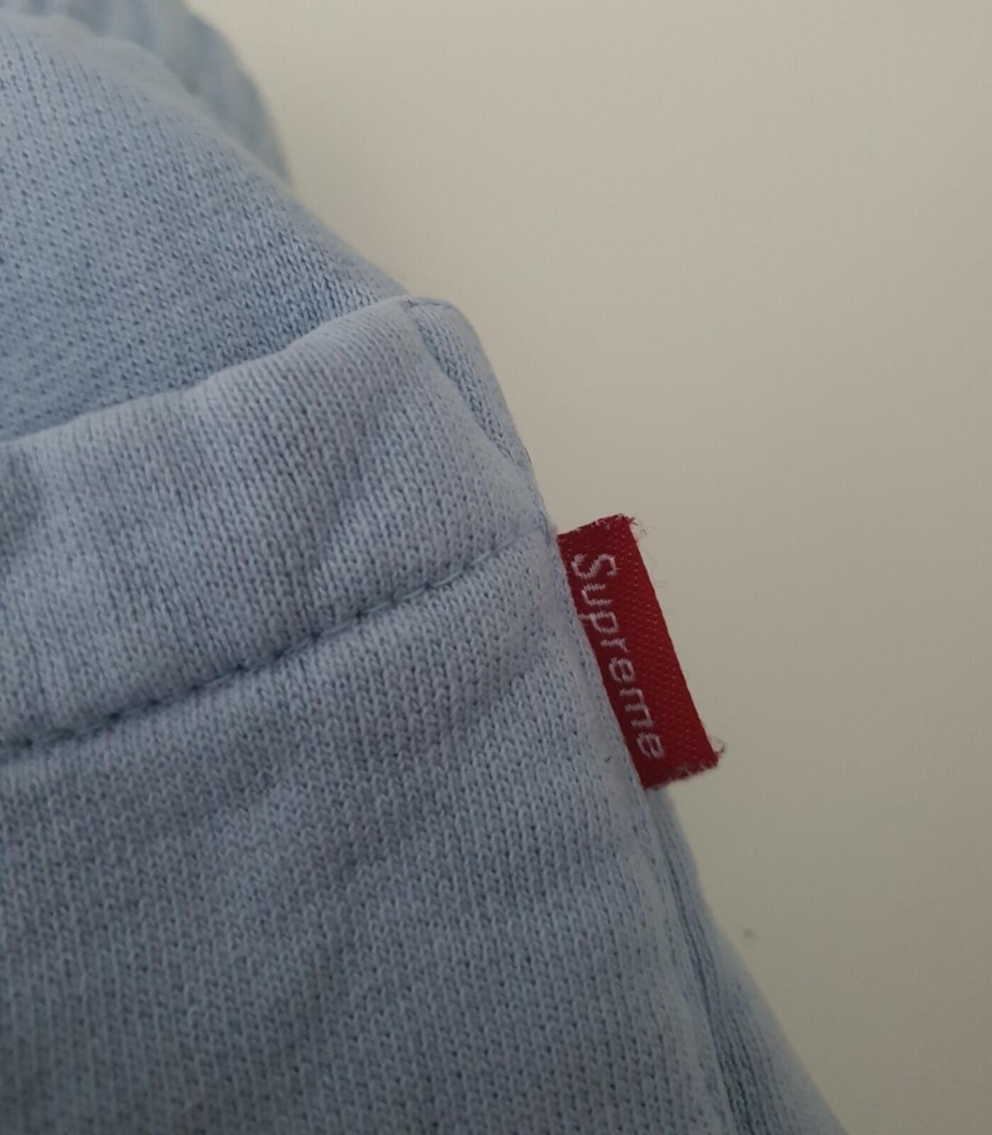 SS16 Supreme x Playboy Shorts Hellblau Größe L groß kurze Sweatshorts