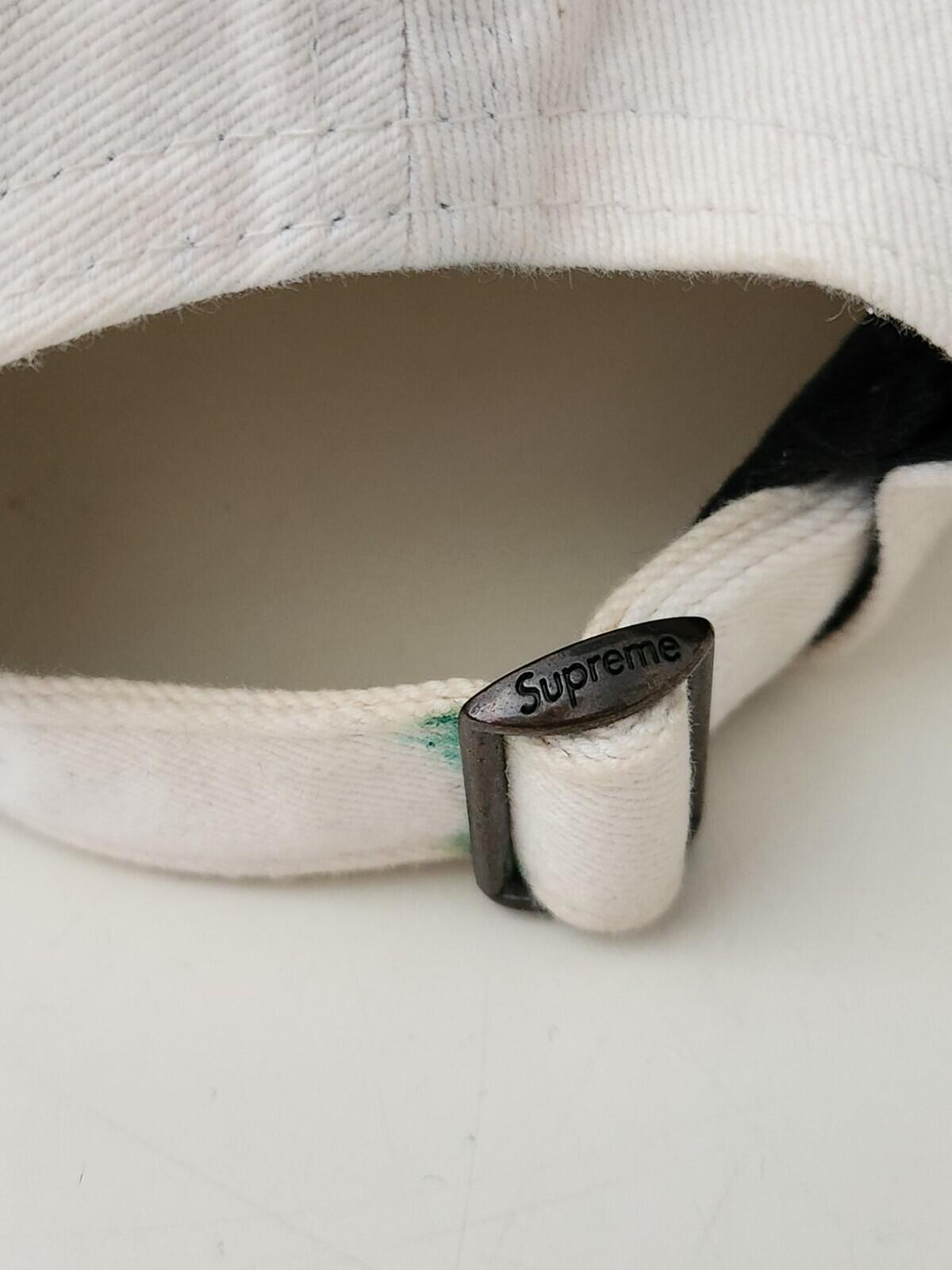 Gorra con visera de cuero de 6 paneles Supreme SS21, color blanco