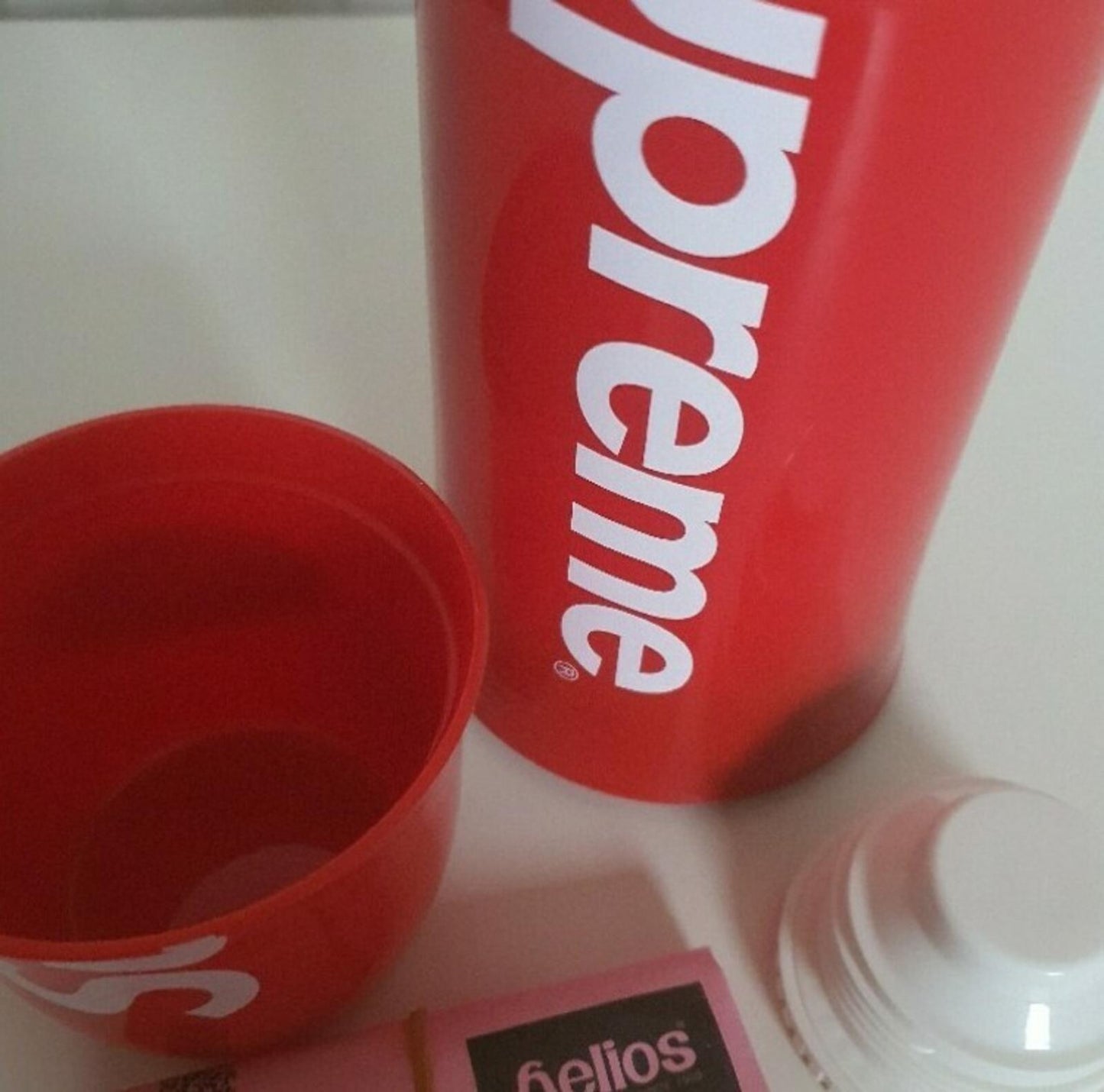 FW14 Supreme x Helios Thermos-Logo-Flasche hergestellt in Deutschland Seltenes Accessoire