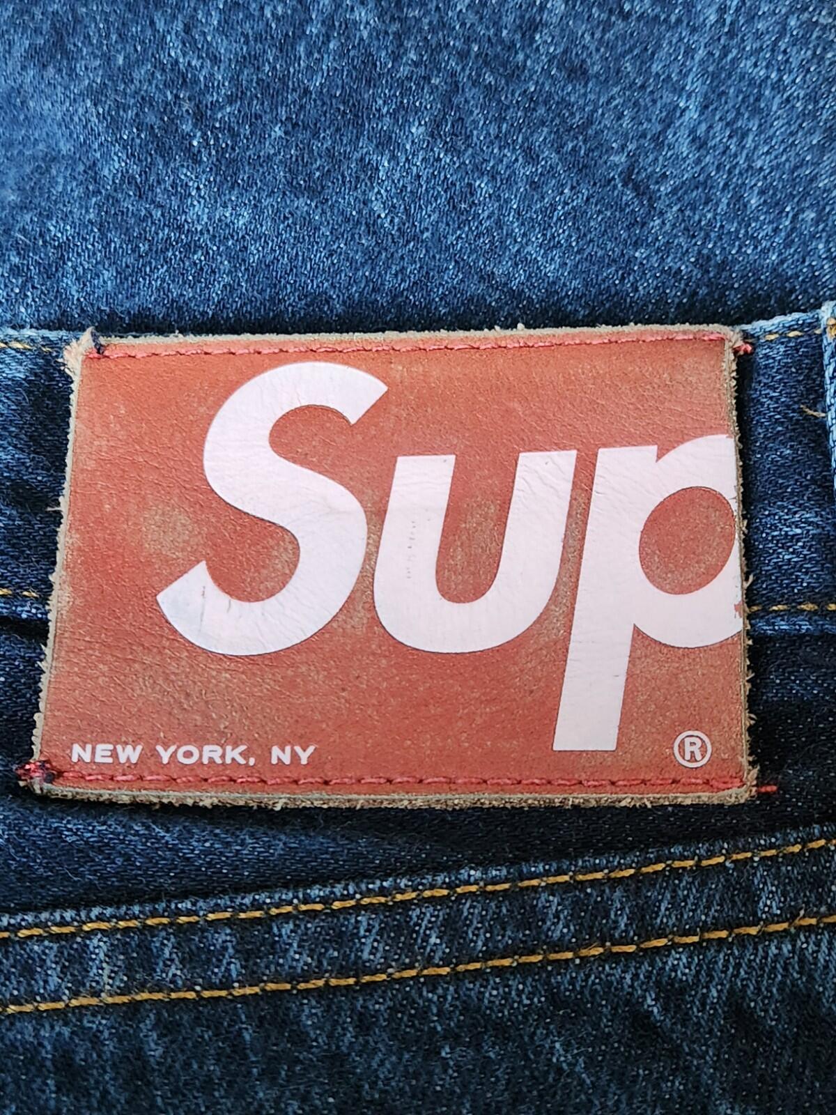 Supreme Denim Slim jeans size 34 W34 L32 made in U.S.A Blue Trousers
