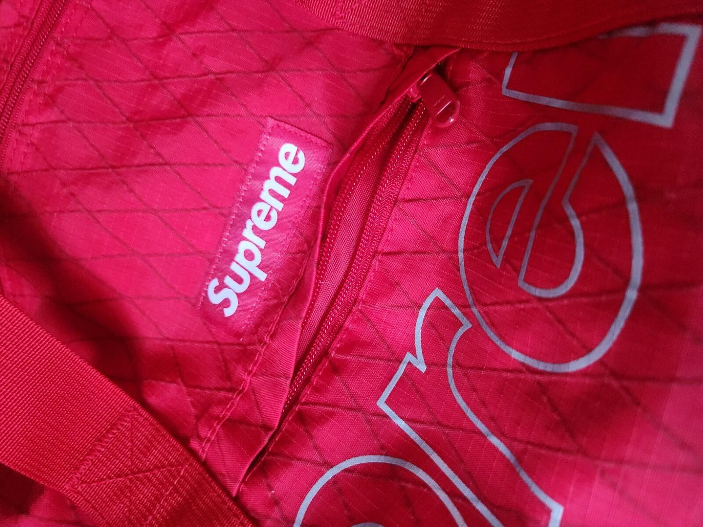 FW18 Supreme Duffle Bag Red Water and Abrasion Resistant