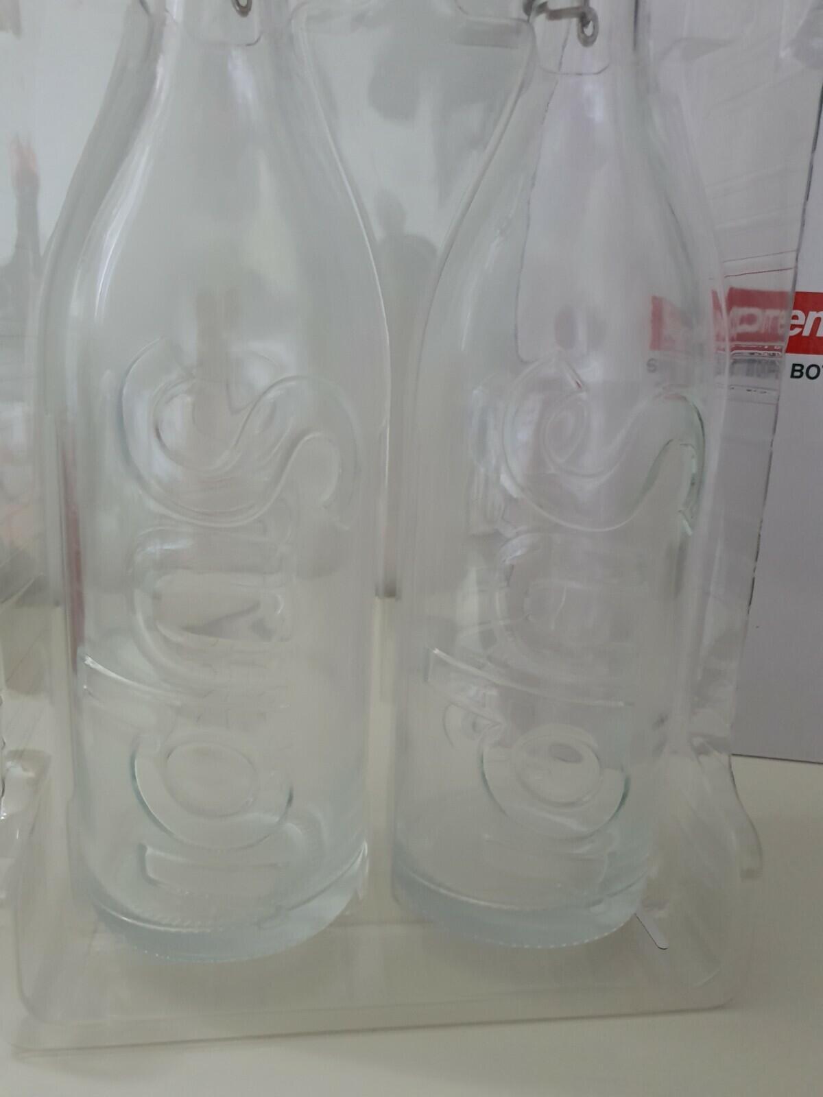 FW21 Supreme Swing 1.0 L bottle (set of 2) glass water bottles Accessory