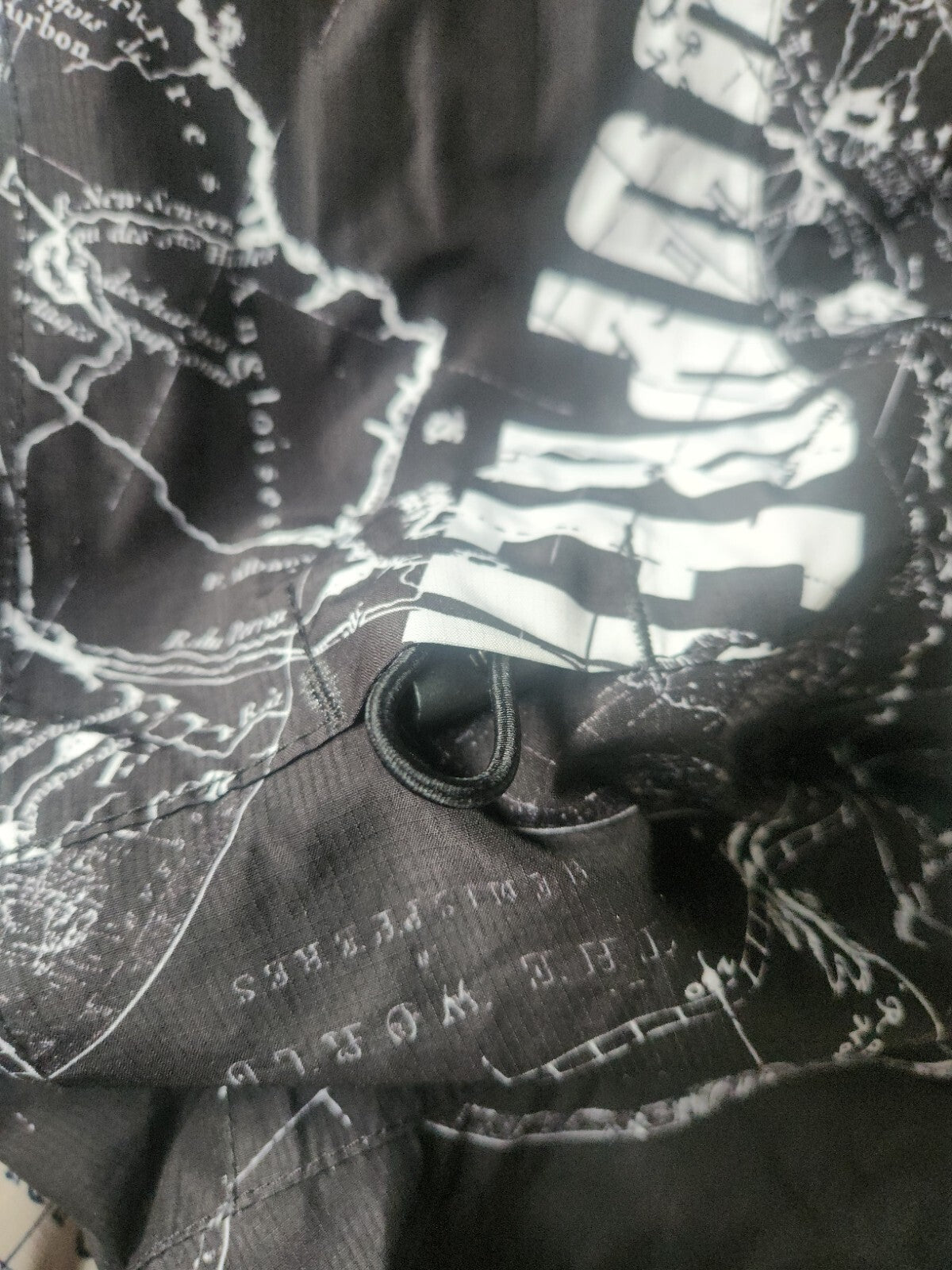 SS12 Supreme x The North Face Venture Jacke L groß TNF schwarz Maps vintage Selten