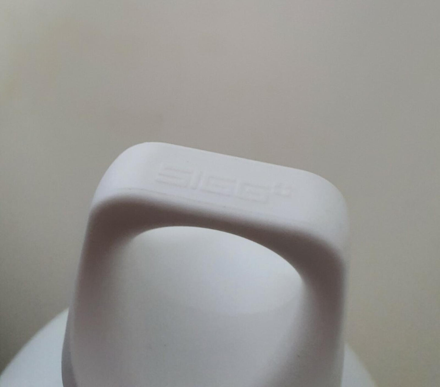 SS19 Supreme Sigg water bottle white Swiss made 1.0L BPA free aluminum Accessory