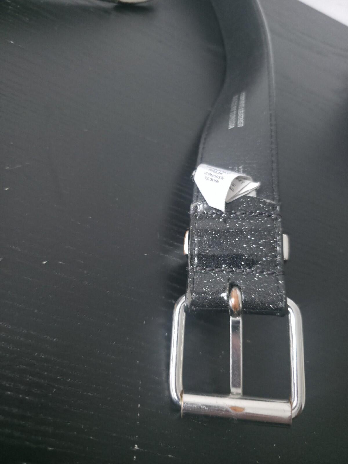 FW22 Supreme Glitter Vinyl Ranger Gürtel Schwarzes Leder Größe M