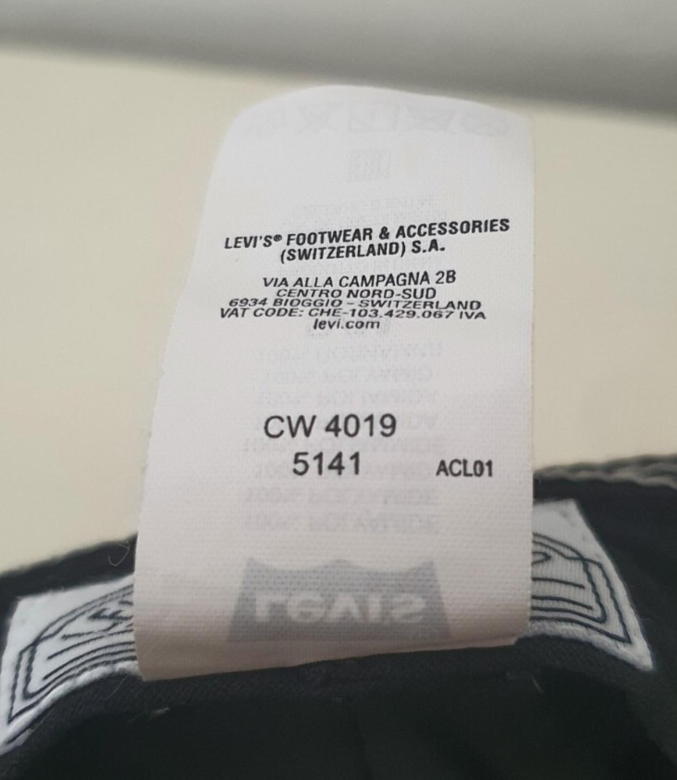 FW19 Supreme x LEVI'S Nylon Bell Hat crusher S/M Black bucket small/medium Levi