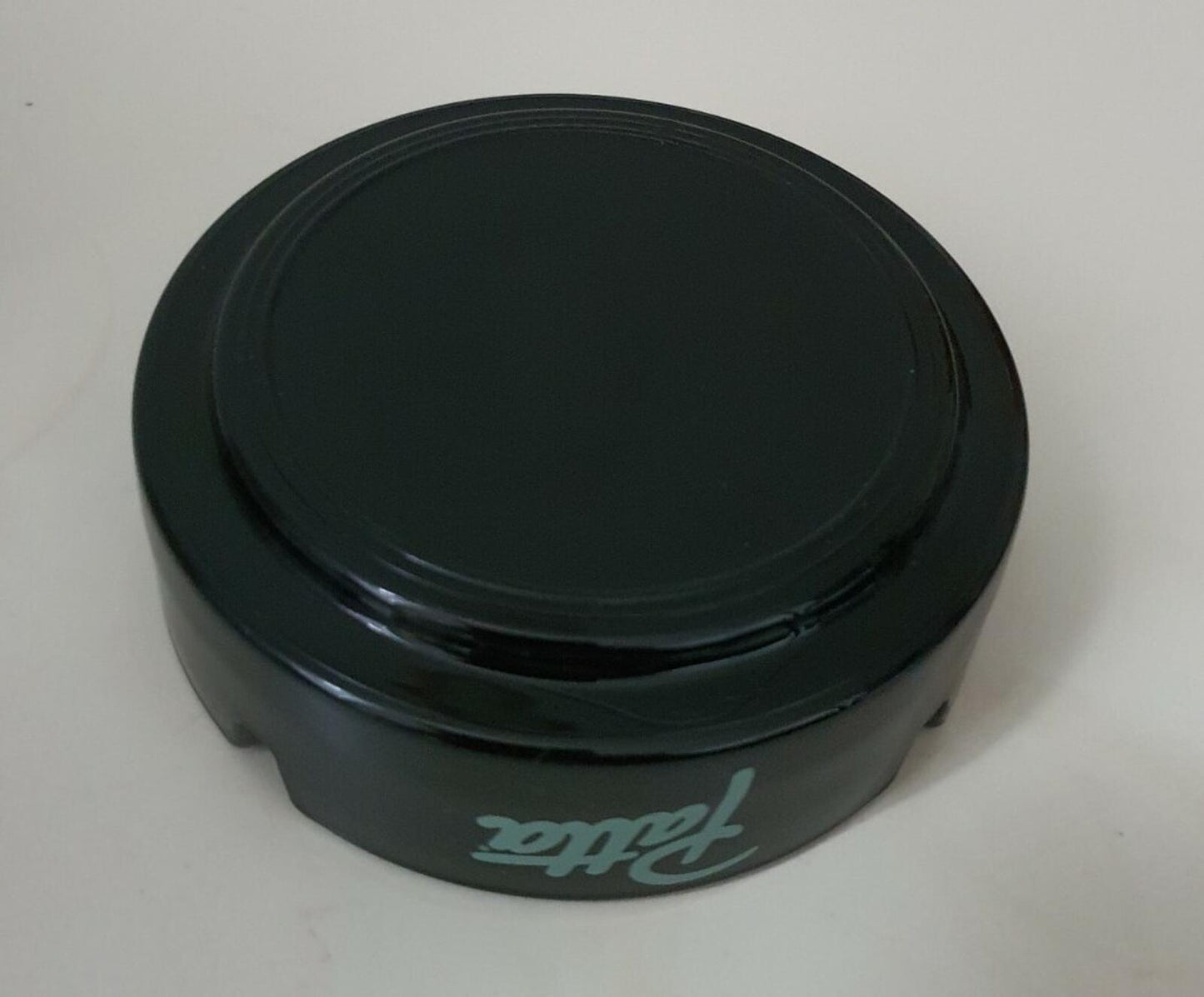 SS18 PATTA Ash ceramic Ashtray Black Green Accessory