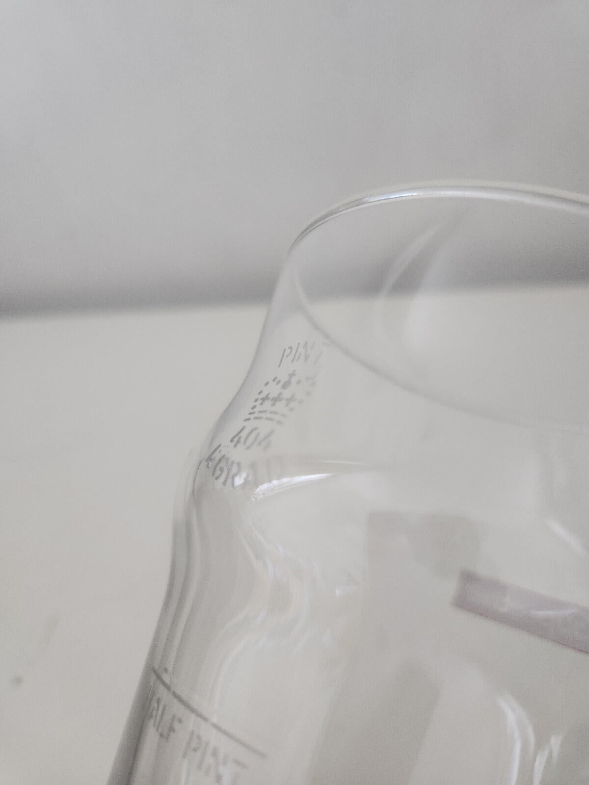 SS13 Supreme Pint Glass clear small red box logo Accessory Vintage 2013 Beer