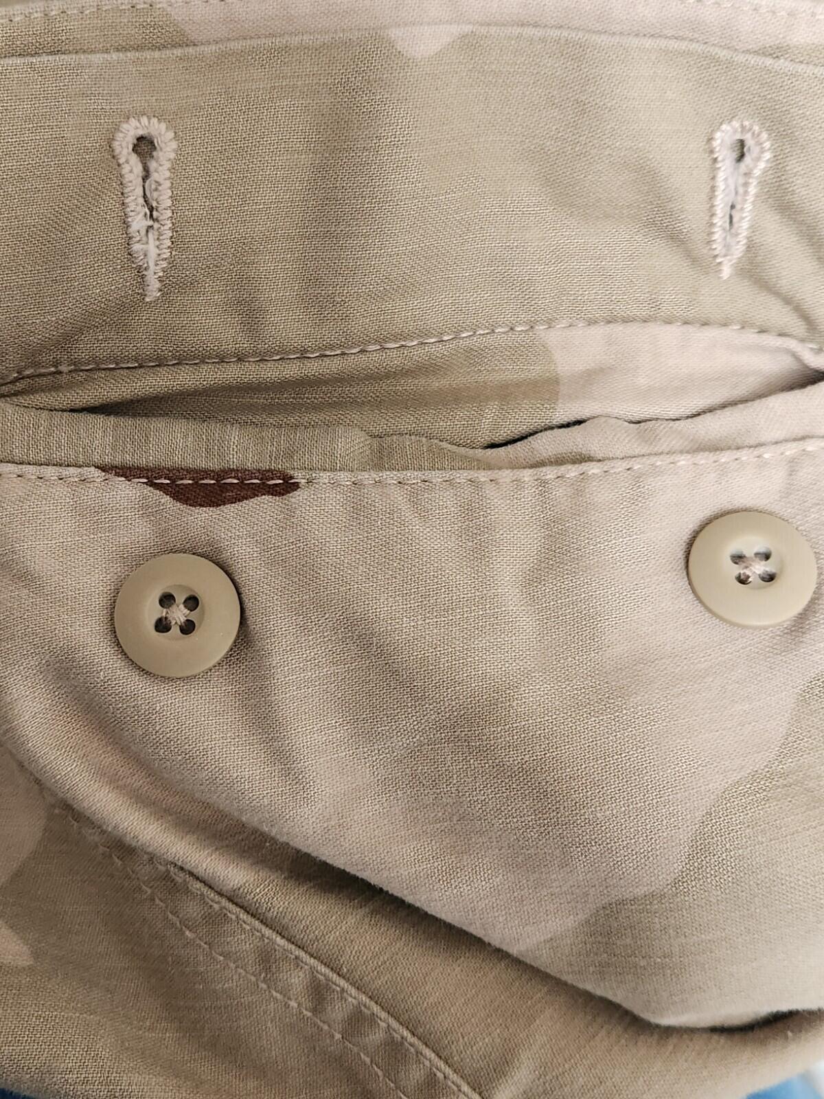 Supreme cargo pant size 30 W30 L30 trousers pants Desert Camo
