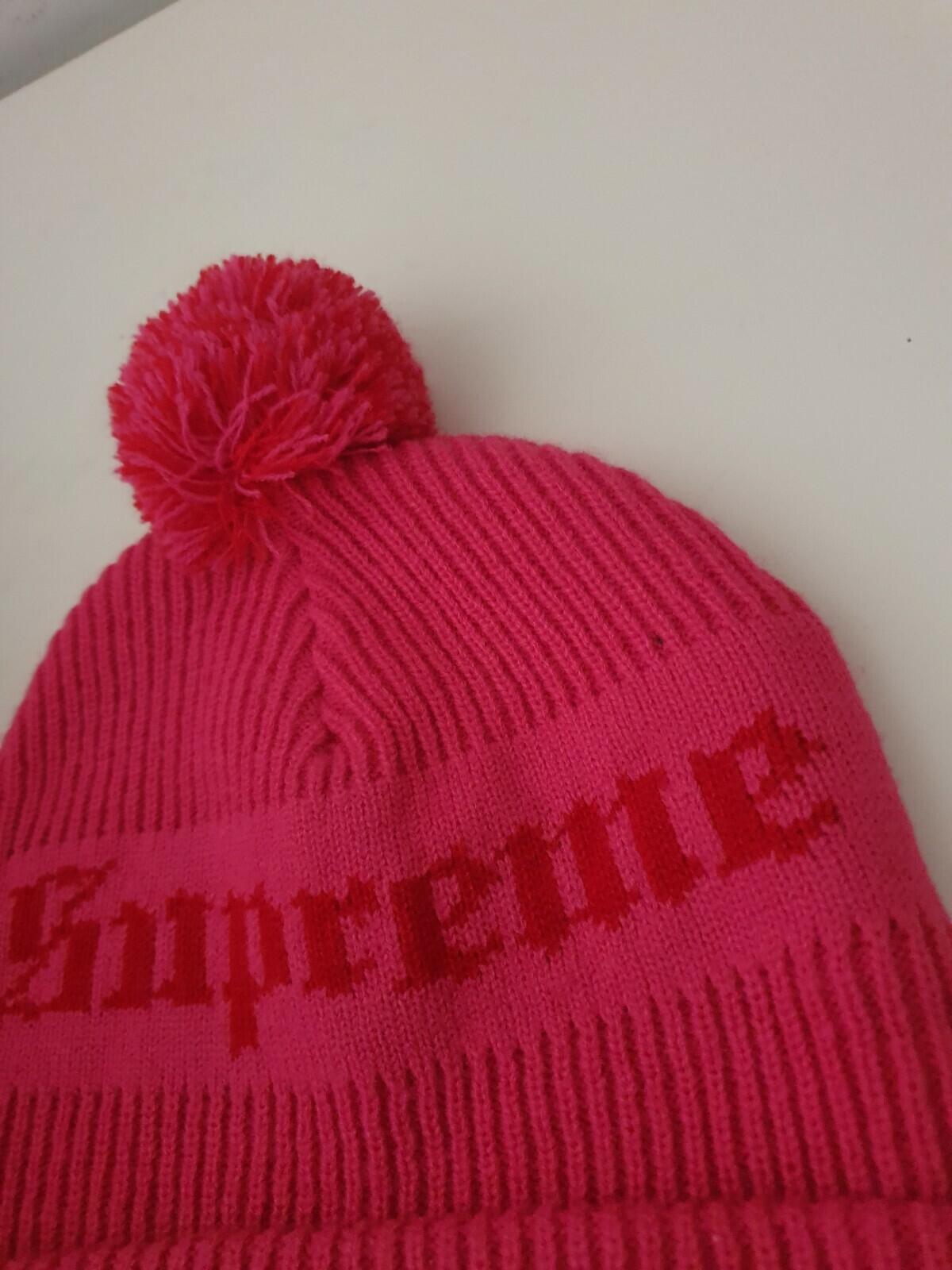 FW16 Supreme Old English beanie hot pink Hat