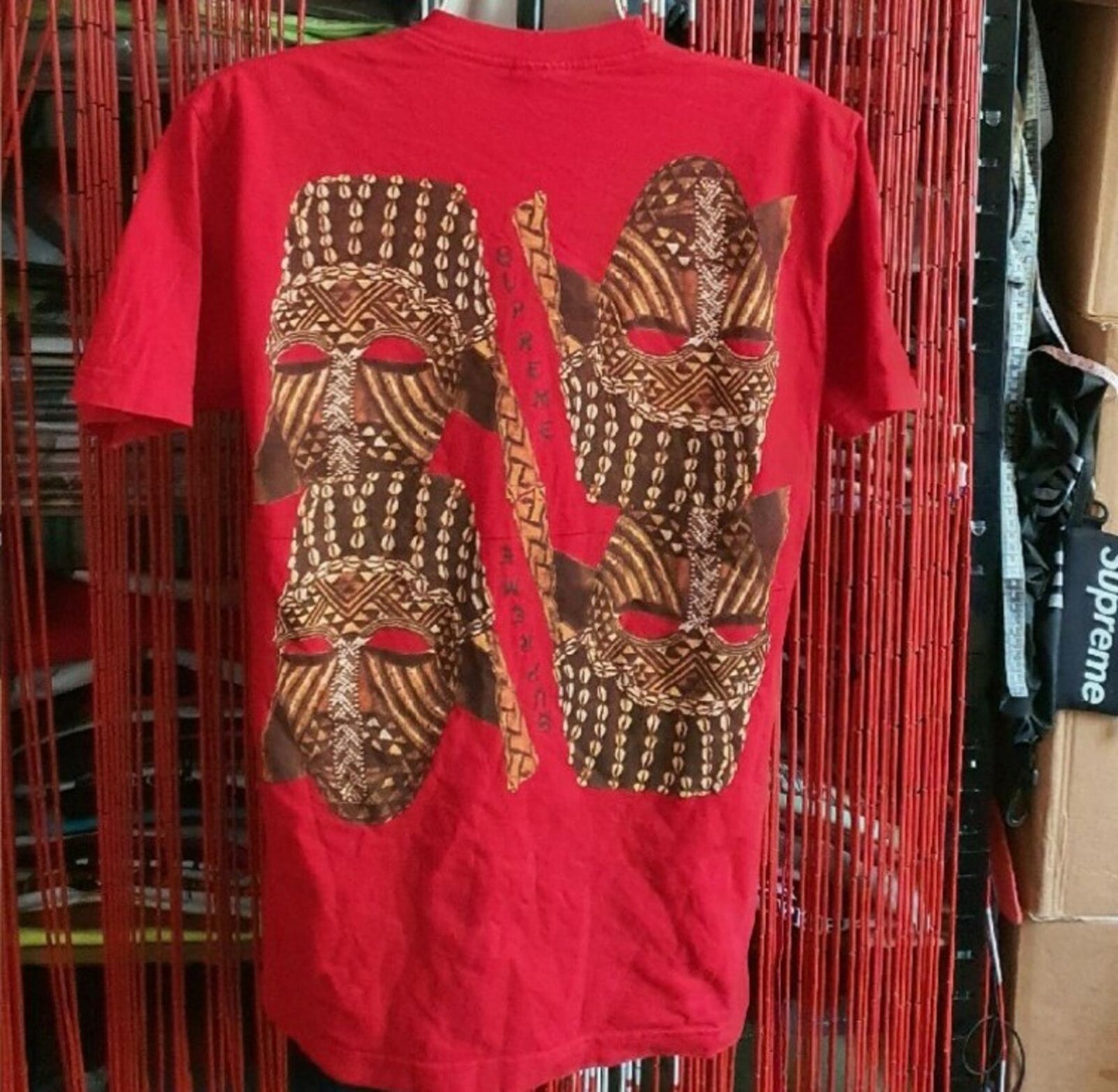 FW14 Supreme Mask Tee Rot Größe L