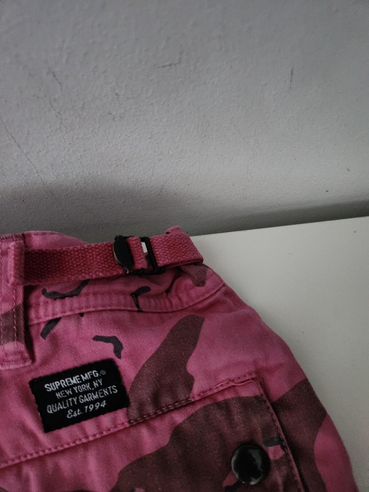 SS21 Supreme overdyed Camo Cargo Short Pink Size 32 Large