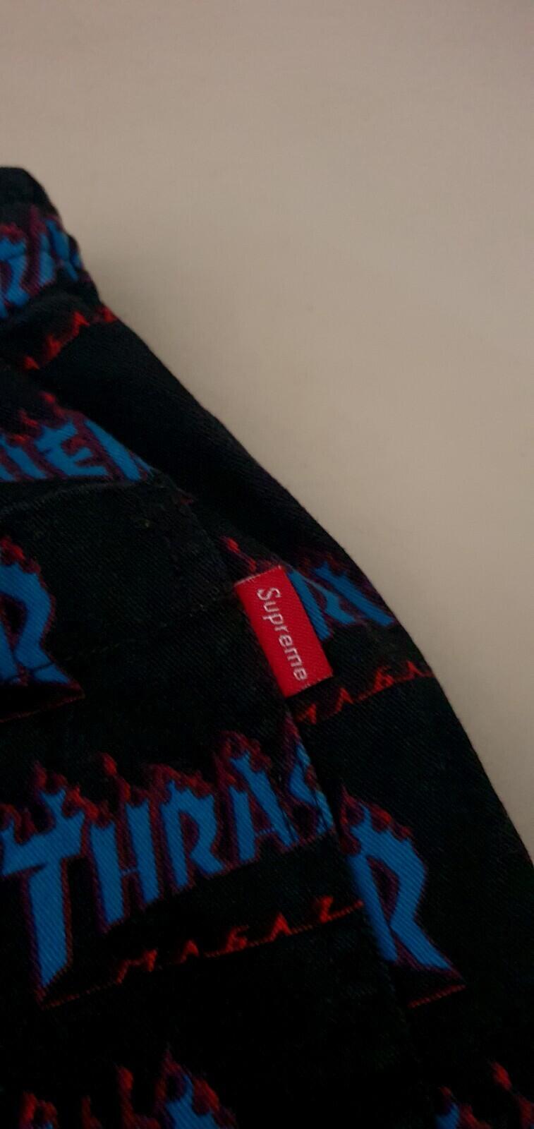 SS15 Supreme x Thrasher short size S small black Flame shorts Rare