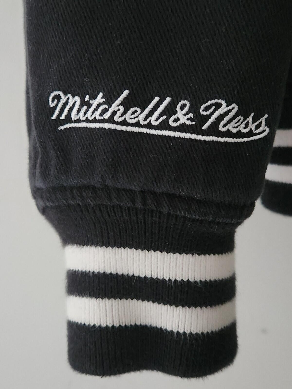 FW22 Supreme x Mitchell & Ness Doughboy Twill Varsity Jacket Black Size S