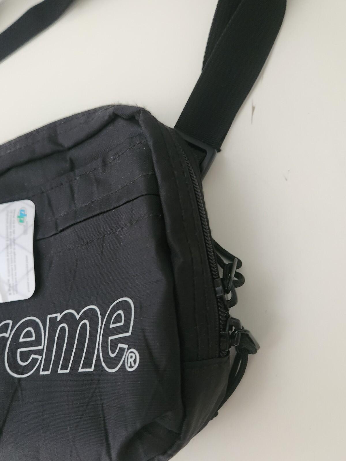 FW18 Supreme Shoulder Bag Black Water Resistant