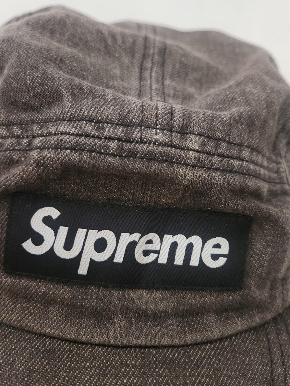 Gorra Camp Supreme de mezclilla SS18 negra