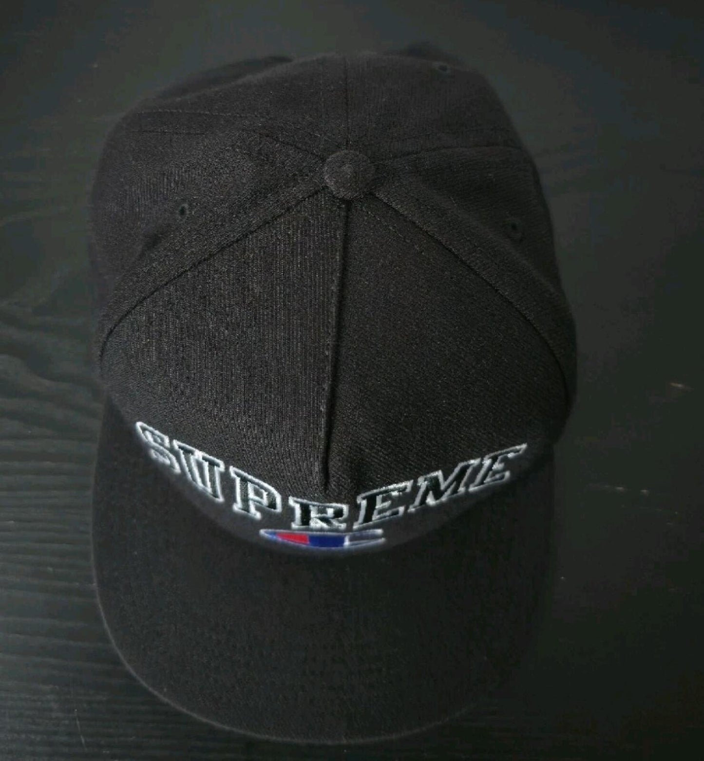 Gorra de 5 paneles Supreme x Champion FW14 con logotipo bordado, color negro