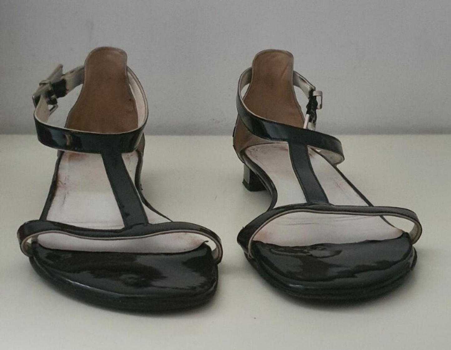 SALVATORE FERRAGAMO 7.5 B UK 5 EU 38 WOMENS BLACK SANDALS Slim Made in Italy
