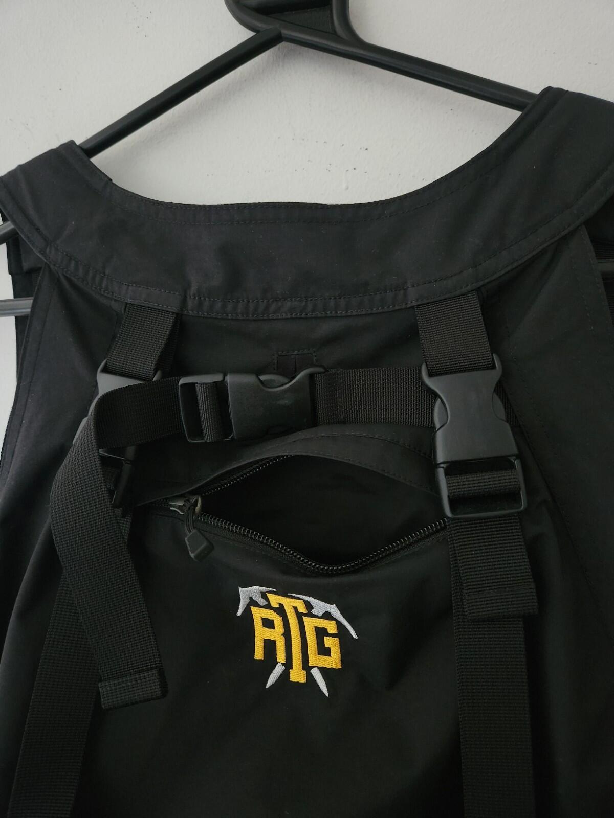 SS20 Supreme x The North Face RTG GORE-TEX nylon utility vest waterproof black