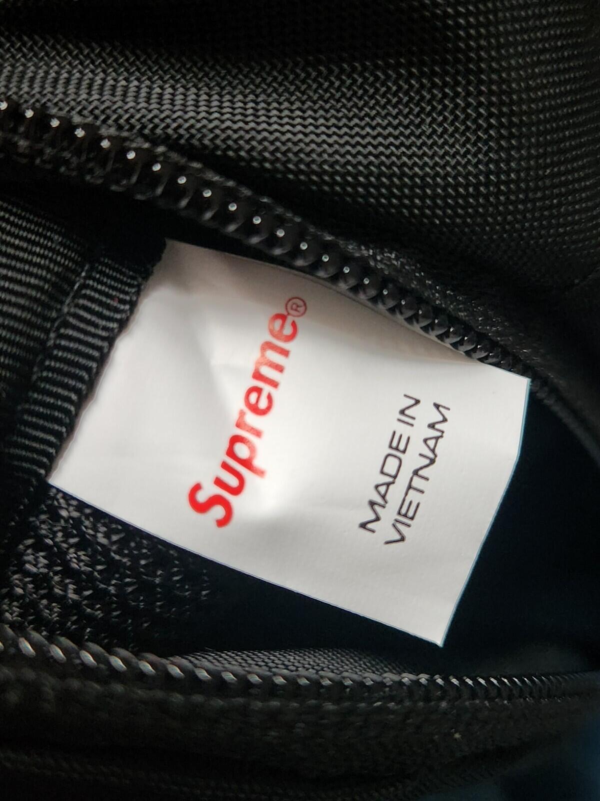 FW22 Supreme small waist bag Cordura shoulder Black water resistant Belt Pack