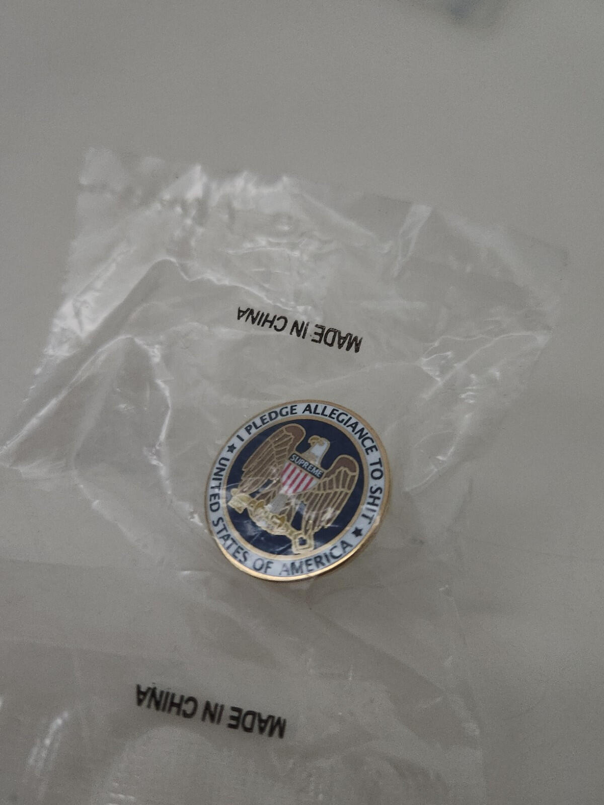 FW17 Supreme Pledge Allegiance pin metal badge United States Eagle USA Gold