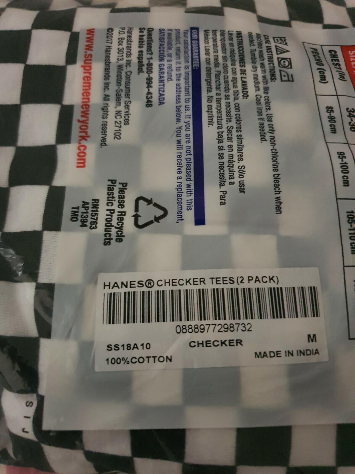 SS18 Supreme Hanes Checker Tagless Tees (2 pack) size M medium New Underwear
